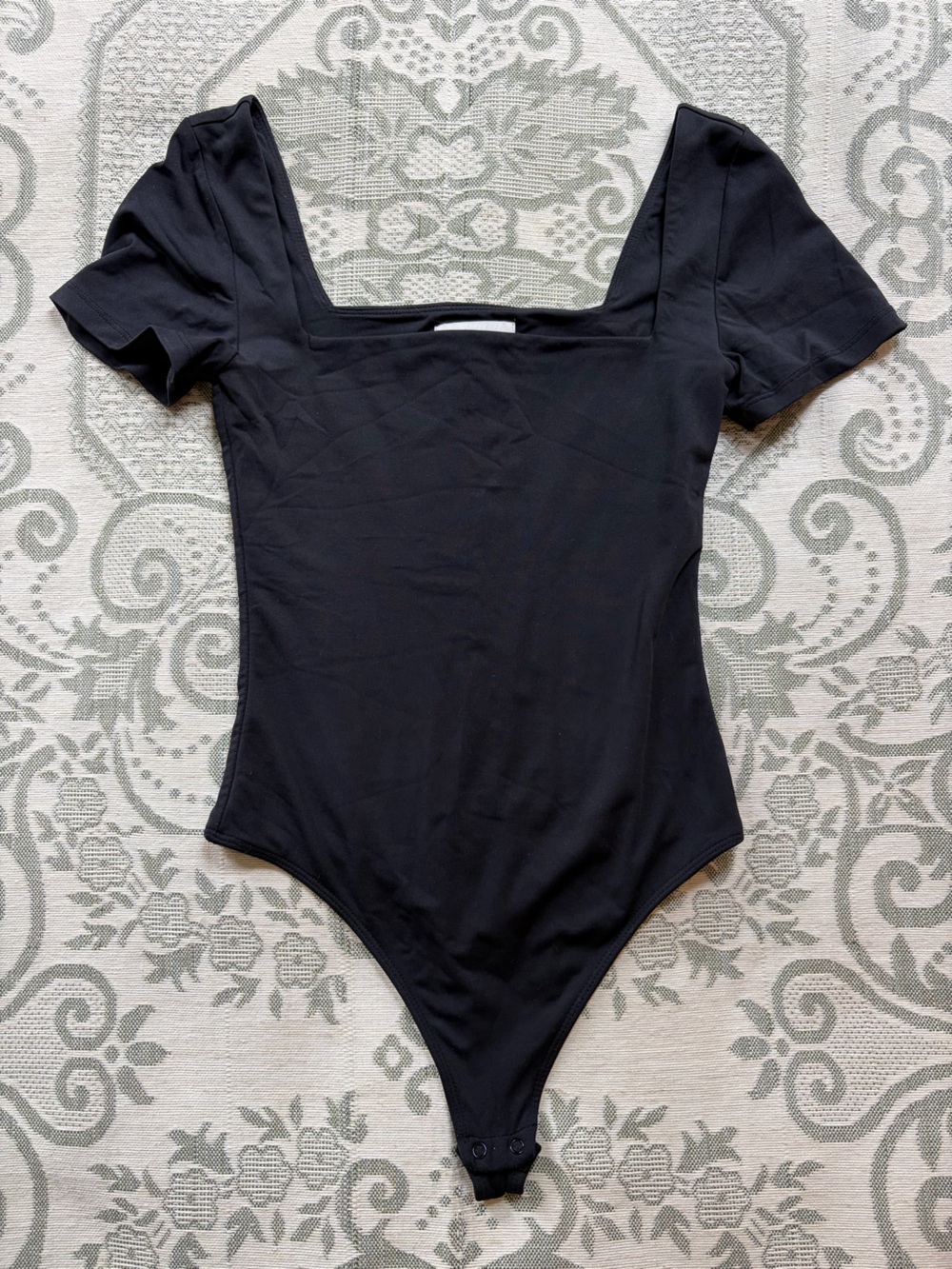 Babaton/Aritzia Black Short-Sleeve Bodysuit